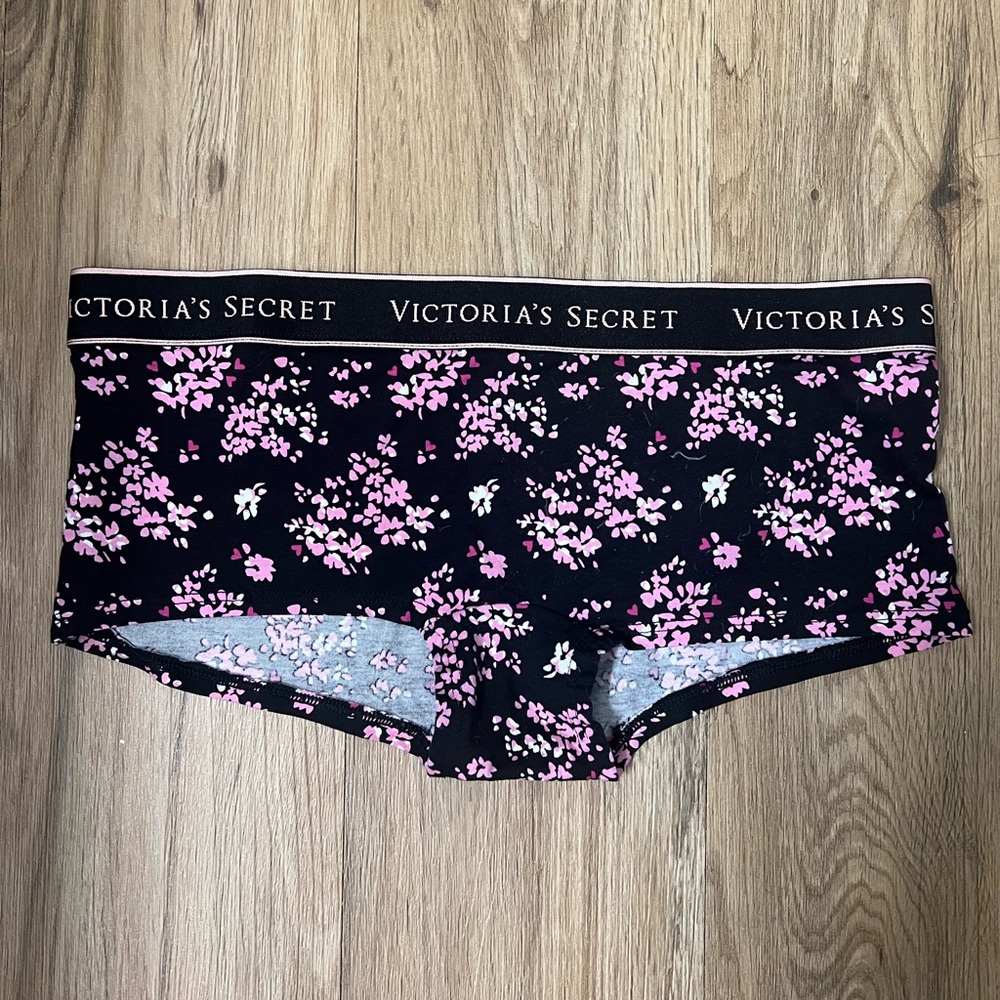 NWOT VS Shortie